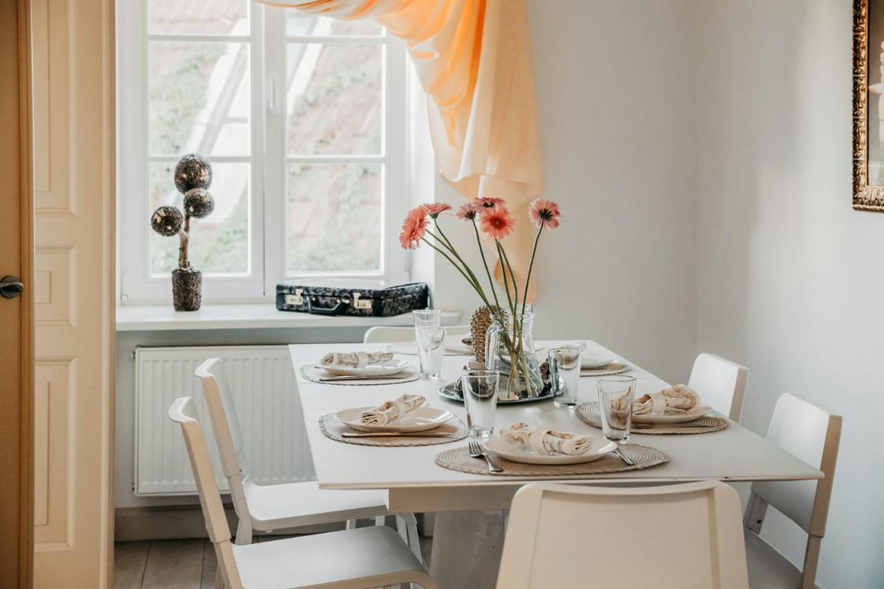 Spacious - 140 Square Meters Apartment, Vilnius City Centre エクステリア 写真